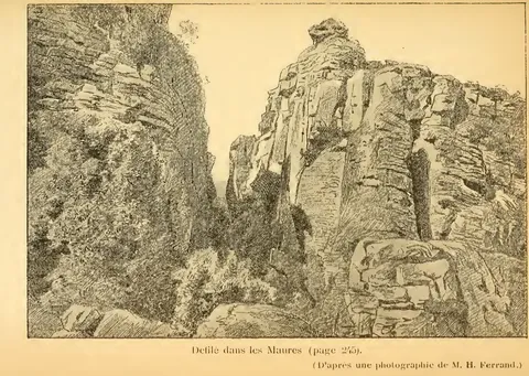 Défilé dans les Maures (page 245). (D’après une photographie de M. H. Ferrand.)