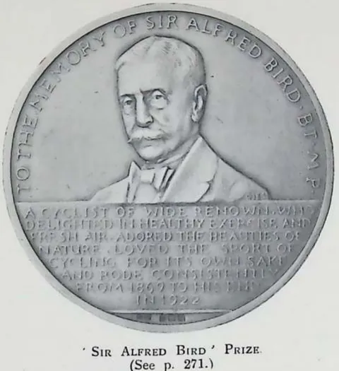 'Sir Alfred Bird' Prize (See p. 271.)
