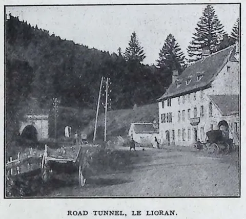 Road Tunnel, Le Lioran
