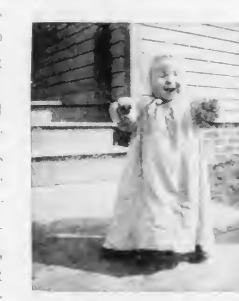 Photographing the Baby (girl outdoors)
